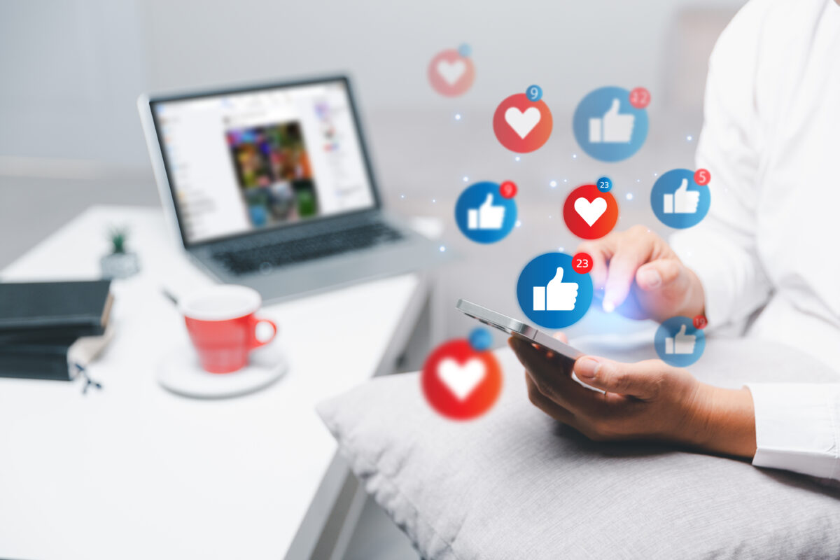 Learn how to leverage Instagram and Facebook to attract and engage potential clients for your elective ultrasound business. Discover proven social media marketing strategies for growth!